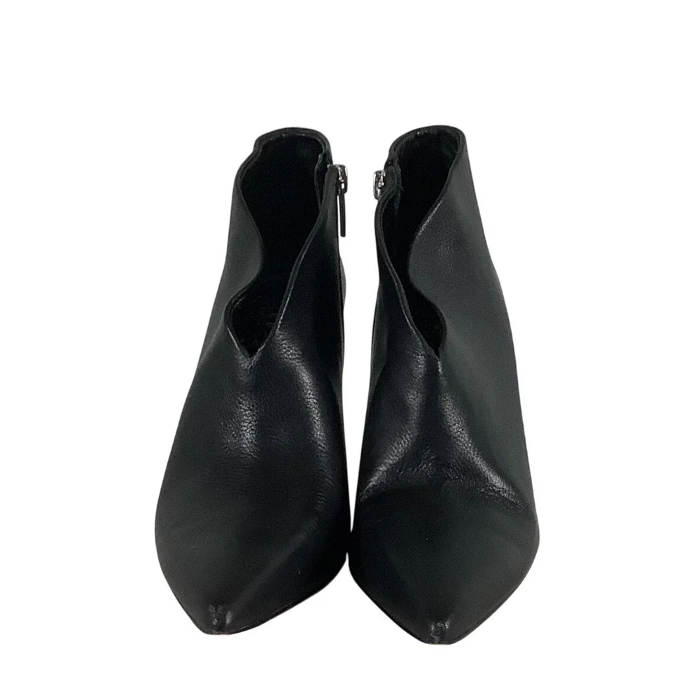 Vince Camuto Black Leather Pointed Toe V-Cut Ankle Booties Stiletto Heel Size 8M